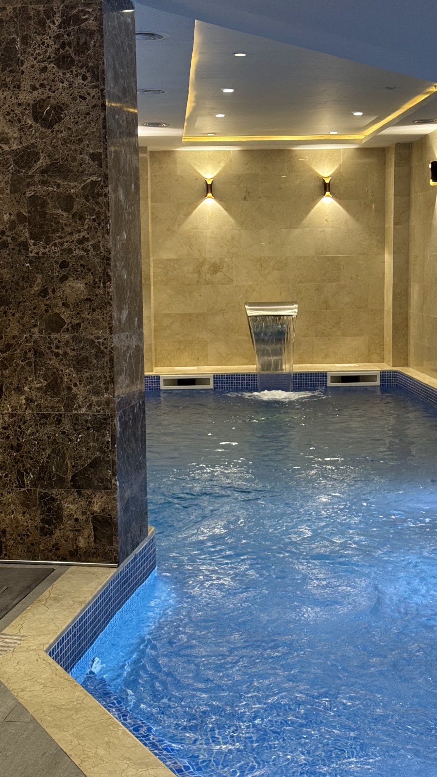 Suite — Hotel Best Day — Bab Ezzouar